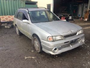 Nissan Wingroad Y10W 1996-1998