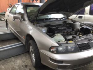 Mitsubishi Diamante F11A