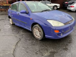 Ford Focus 2000-2002