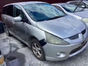 Mitsubishi Grandis NA4W