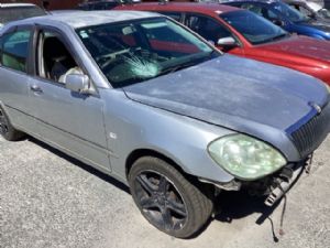 Toyota Brevis JCG11