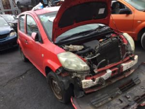 Daihatsu Boon/Sirion M300 2004-2010