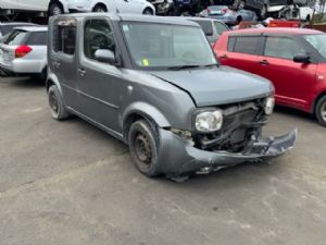 Nissan Cube Z11 2003-2006