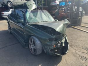 Holden Commodore VX 09/00-09/02