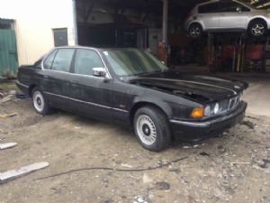 BMW 7 Series E32 740i