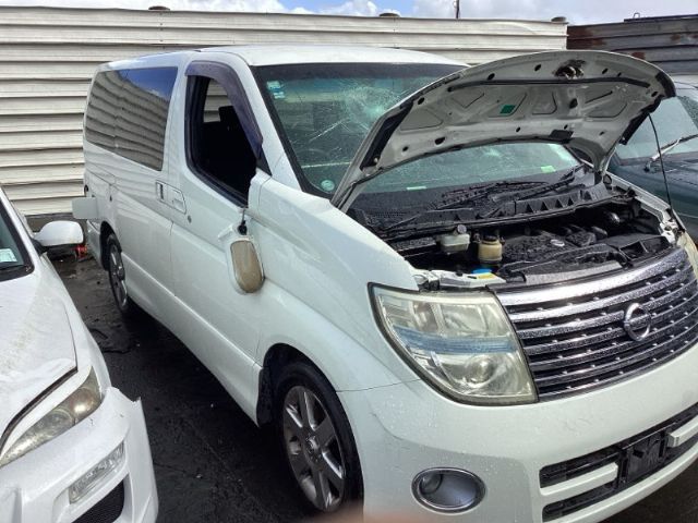 Nissan Elgrand E51 06/02-05/10