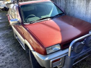 Nissan Mistral R20 1993-1996