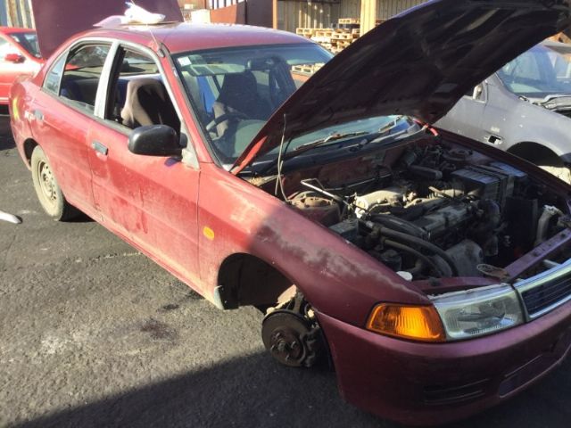 Mitsubishi Lancer CM2A