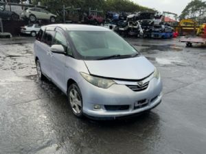 Toyota Estima AHR20