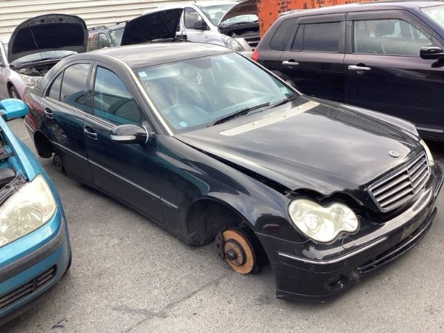 Mercedes-Benz C Class W203 2000-2007