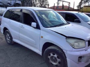 Toyota RAV4 ZCA26