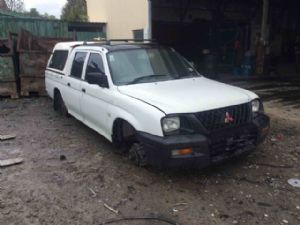 Mitsubishi L200/Triton K67T