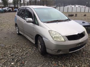 Toyota Spacia/Spacio ZZE122