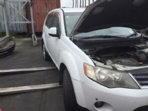 Mitsubishi Outlander CW4W 2006-2012