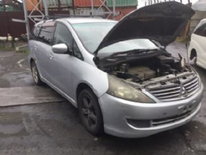 Mitsubishi Grandis NA4W