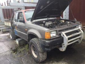 Mazda Proceed Marvie UV