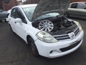 Nissan Tiida C11 2004-2007
