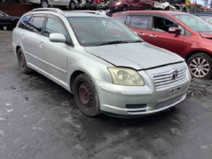 Toyota Avensis AZT250