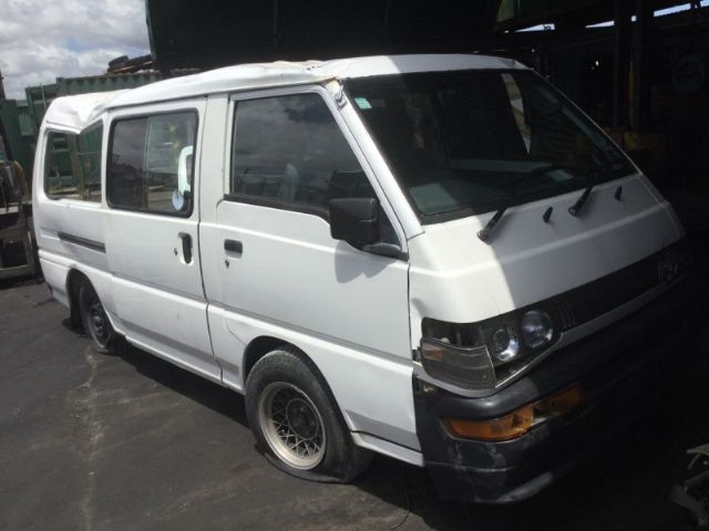 Mitsubishi L300- XA 97-00