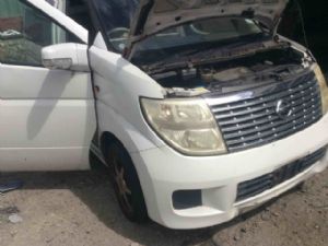 Nissan Elgrand E51 06/02-05/10