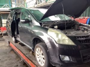 Mazda MPV LW 1999-2006