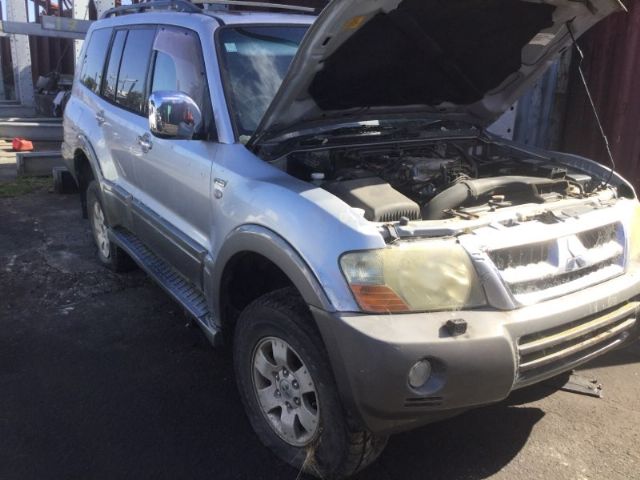 Mitsubishi Pajero GLS