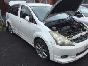 Toyota Wish AE10 2003-2009