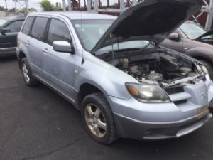 Mitsubishi Airtrek CU4W