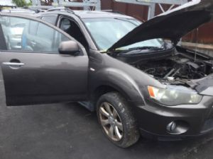Mitsubishi Outlander CW4W 2006-2012