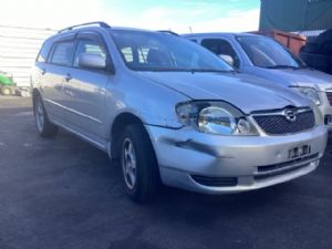 Toyota Fielder ZRE142