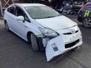 Toyota Prius ZVW30 09-15