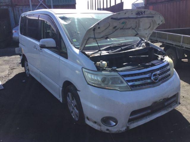Nissan Serena C25 2005-2010