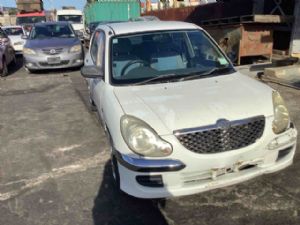 Daihatsu Sirion M101 2001-2003