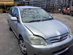 Toyota Corolla ZZE122R