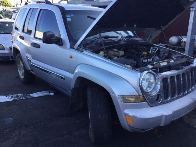 Jeep Grand Cherokee WK 2005-2010