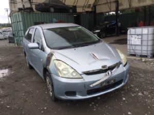 Toyota Wish ZNE10G 2003-2009