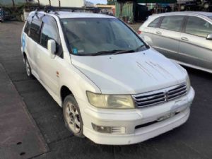 Mitsubishi Chariot N48W