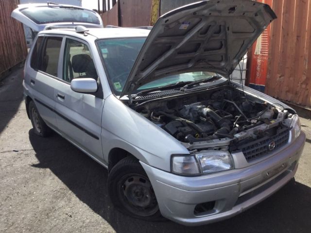 Mazda Demio DW 1996-2002