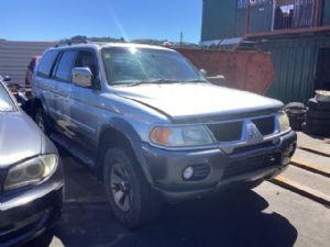 Mitsubishi Challenger K96W