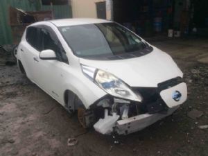 Nissan Leaf ZE0 2011-2016