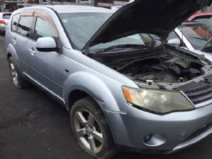 Mitsubishi Outlander CW5W 2006-2012