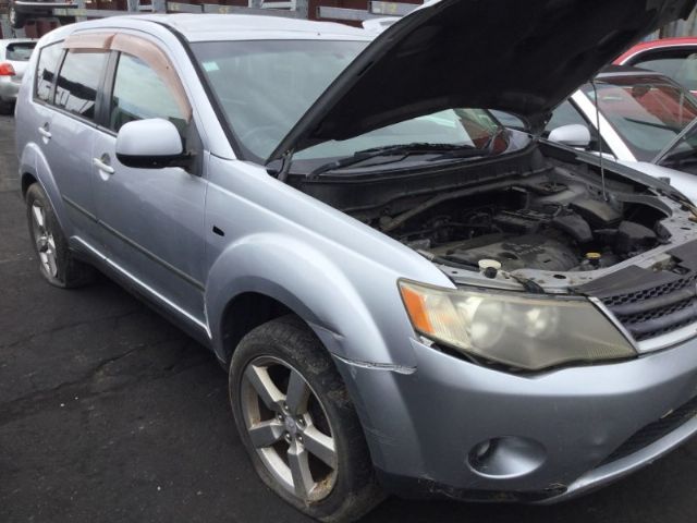 Mitsubishi Outlander CW5W 2006-2012