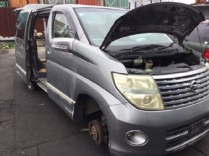 Nissan Elgrand E51 06/02-05/10