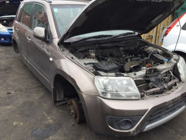 Suzuki Grand Vitara JB416