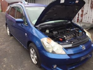 Honda Stream RN1 2001-2006
