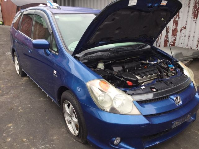 Honda Stream RN1 2001-2006