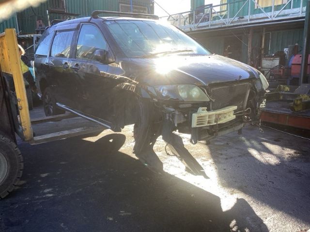 Mazda MPV LW 1999-2006