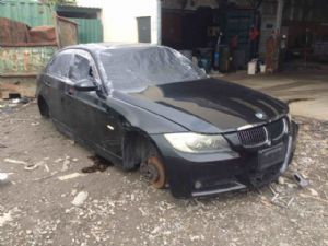 BMW 3 Series  323I E90