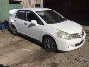 Nissan Tiida C11L 2008-2011