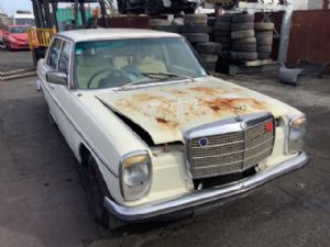 Mercedes-Benz 280 280E